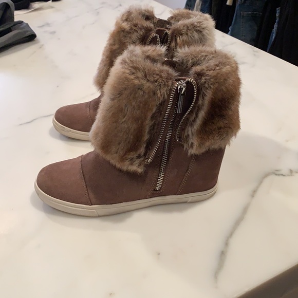 Aerosoles wedge fur boot - Picture 2 of 5